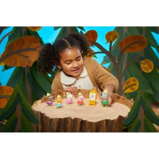 Peppa Pig Mini Camping Friends Mini Figures (Target Exclusive) image {8}