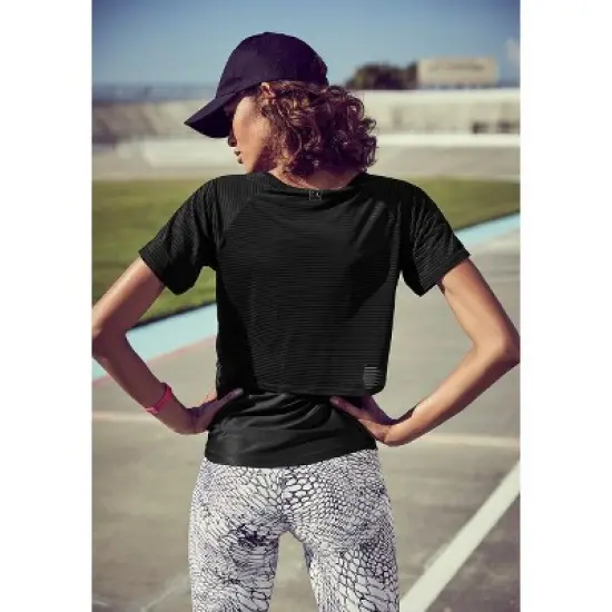 Women's Layered Workout Top - LASCANA image {2}