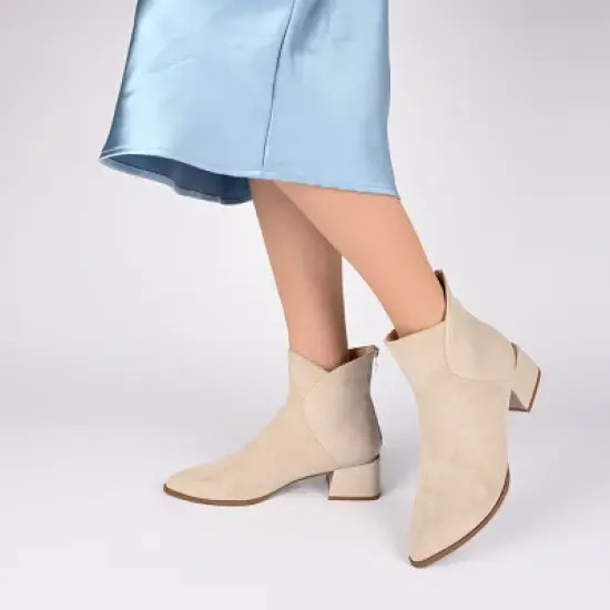 Journee Collection Medium and Wide Width Women's Tru Comfort Foam&trade; Consuello Booties image {8}