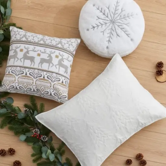 O Christmas Tree White Bedspread Set - Levtex Home image {5}