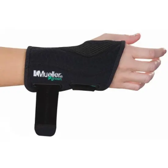 Mueller Green Fitted Right Hand Wrist Brace - Black image {1}