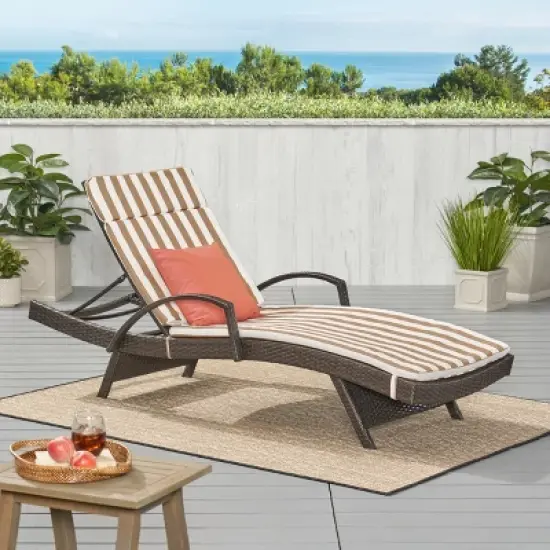 Christopher&nbsp;Knight&nbsp;Home&nbsp;Jessica&nbsp;Outdoor&nbsp;Rattan&nbsp;and&nbsp;Iron&nbsp;Adjustable&nbsp;Chaise&nbsp;Lounge&nbsp;with&nbsp;Cushion image {17}