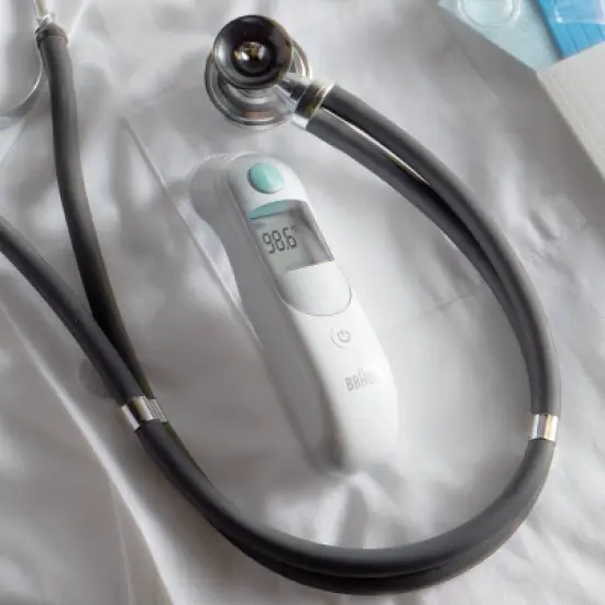 Braun ThermoScan Ear Thermometer with ExacTemp Technology image {4}