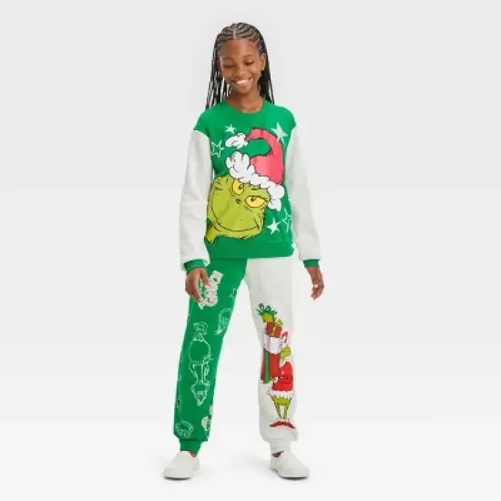 Girls' The Grinch Dreamy Fleece Pullover Sweatshirt - Green image {2}