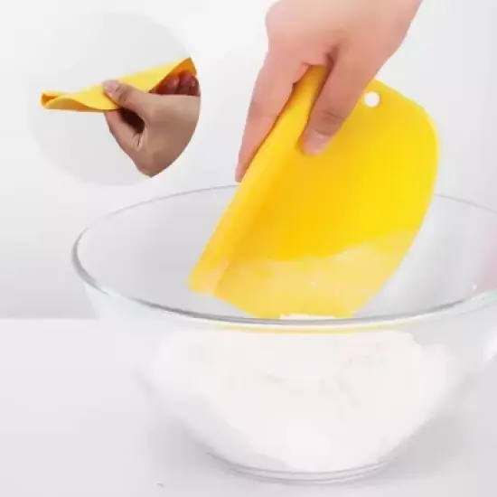 Kitcheniva Stainless Steel Dough Cutter With Scale image {1}