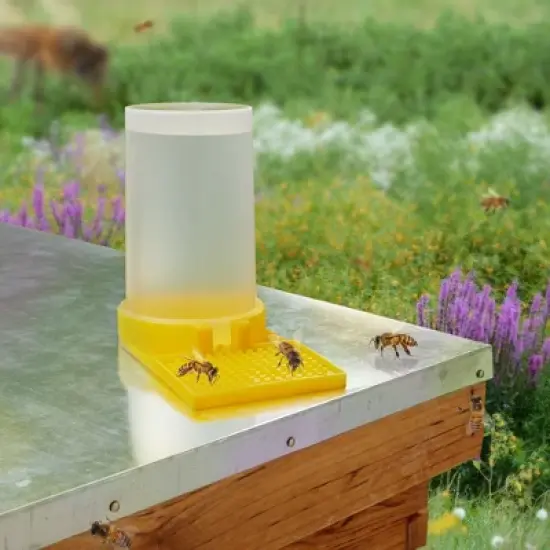 Honey Keeper 2-Pack Beehive Water Dispenser, Bee Hive Entrance Feeder Beekeeping Tool image {4}