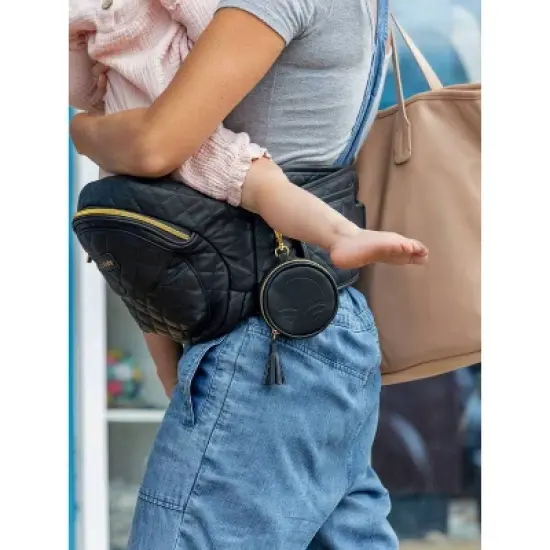 Tushbaby Vegan Leather Baby Carrier image {9}