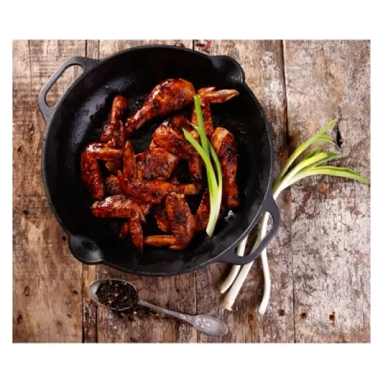 Victoria Cast Iron Paella Skillet 13" Black image {4}