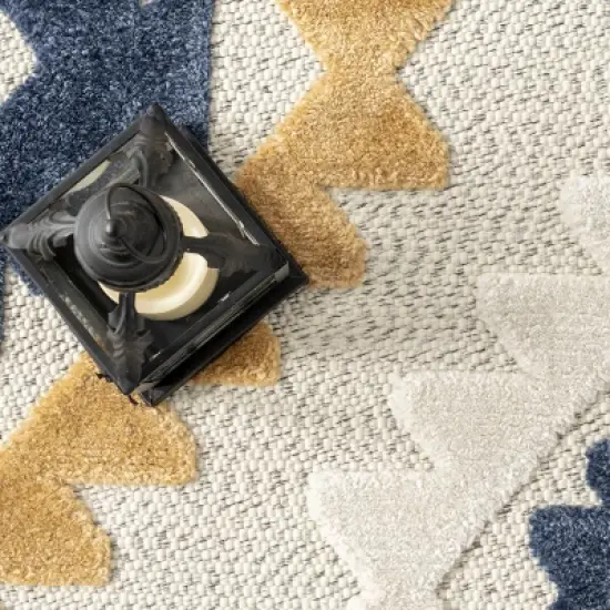 nuLOOM Valen Raised Geometric Indoor/Outdoor Patio Area Rug image {5}