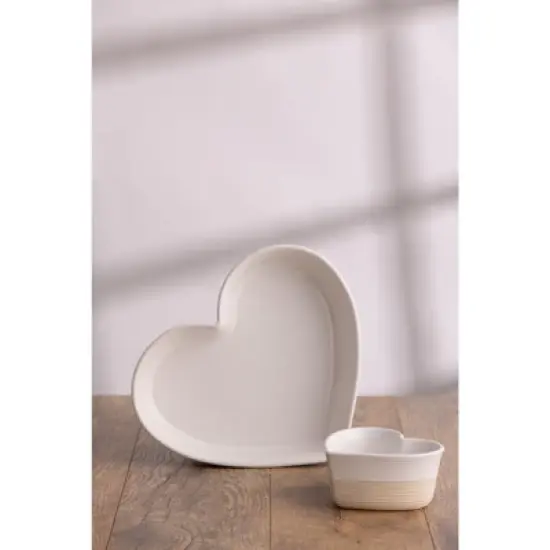 Mason Cash Rustic Charm Heart Oven Dish, 11" Stoneware Baking Dish with Embossed Design image {3}