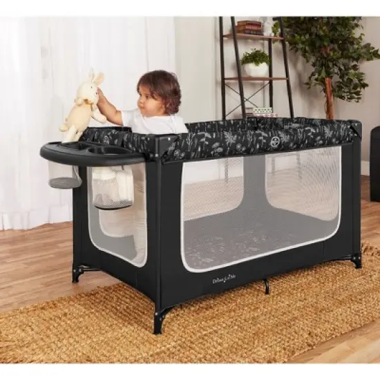 Dream On Me Emily Rose Deluxe Playard image {5}