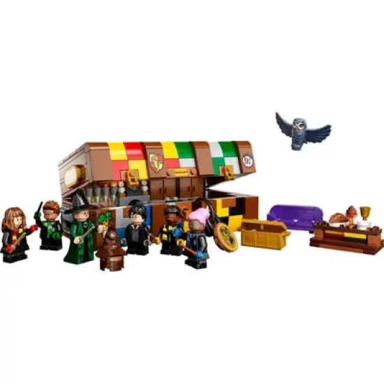 LEGO Harry Potter Hogwarts Magical Trunk Building Set 76399 image {1}