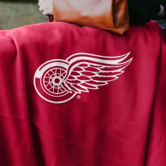 NHL Detroit Red Wings Sweatshirt Blanket image {2}