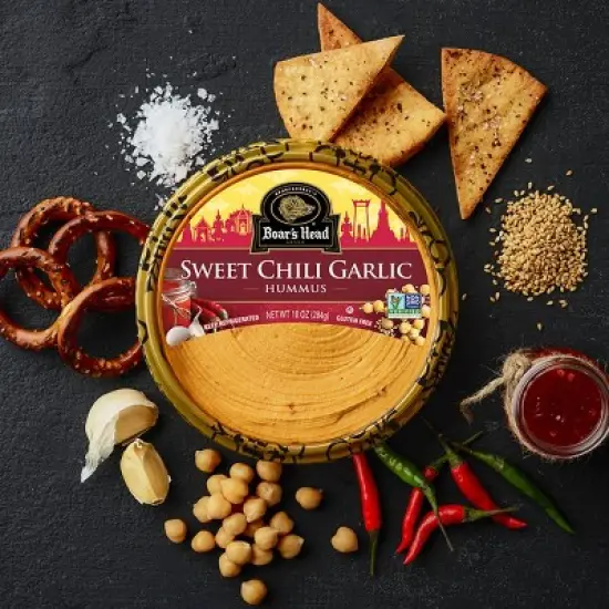 Boar's Head Sweet Chili Garlic Hummus - 10oz image {3}