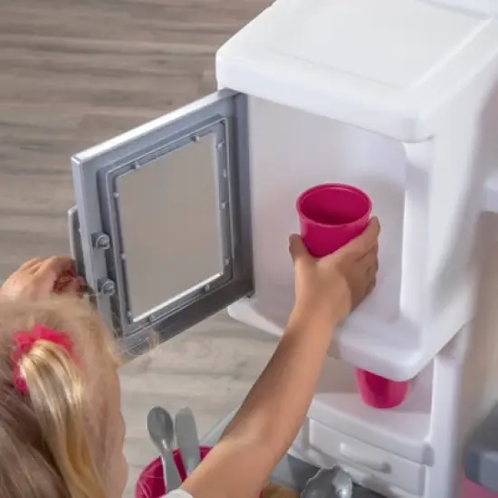 Step2 Love to Entertain Kitchen - Pink image {9}