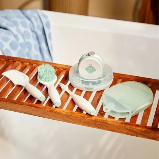 Safety 1st Baby's First Spa Day Kit image {5}