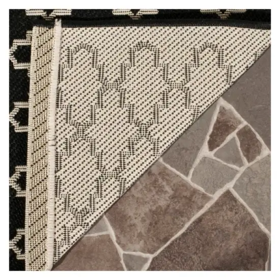 Durres Outdoor Rug - Safavieh image {2}