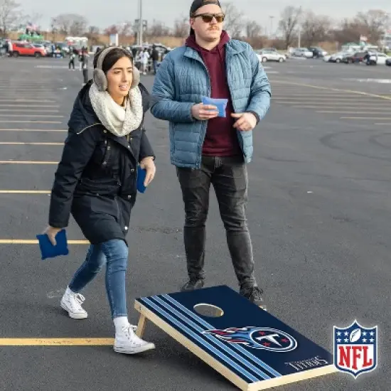 NFL Tennessee Titans 2'x3' Wood Cornhole Set image {6}