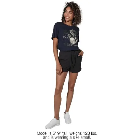 Women's Labyrinth Dream Dance Loose T-Shirt image {1}