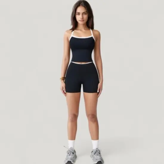 Anna-Kaci Active Women's Square Neck Cropped Active Tank with Contrast Trim and Built-In Bra for Light Support image {1}