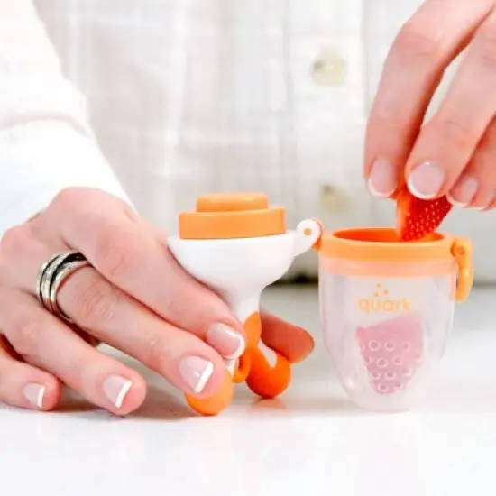 Quark Fruuti Revolutionary Silicone Baby Fruit Feeder image {3}