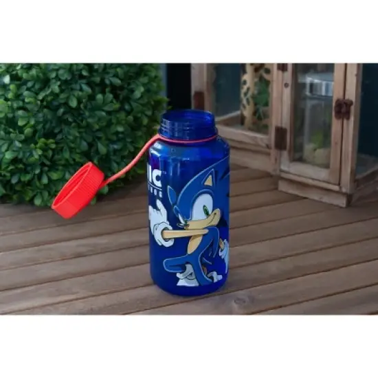 Just Funky Sonic The Hedgehog 32oz Plastic Water Bottle image {4}