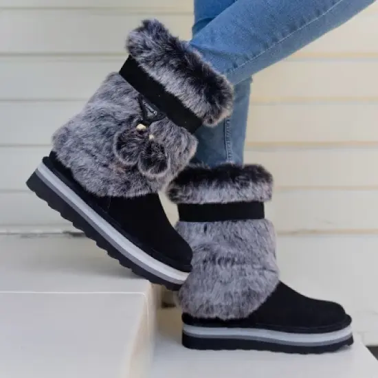Bearpaw Women's Retro Tama Boots image {7}
