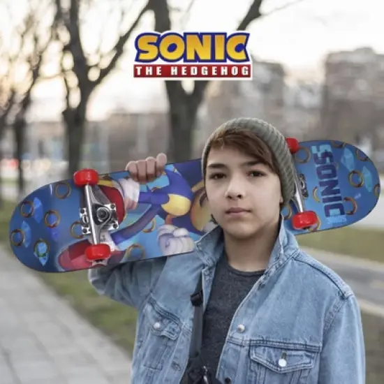 Sonic the Hedgehog 31" Skateboard with ABEC5 Bearings - Perfect for Beginners and Pros with Unique Artwork image {6}