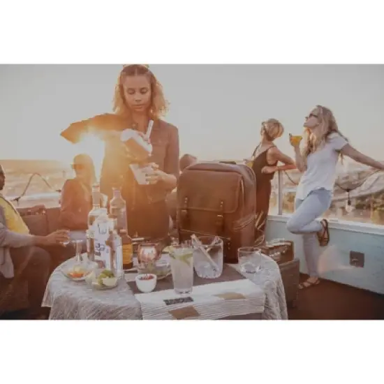 Picnic Time 18pc Bar-Backpack Portable Cocktail Set image {7}