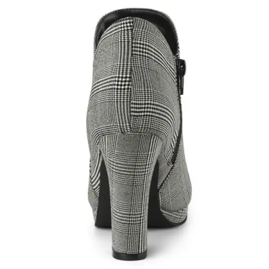 Allegra K Women's Round Toe Chunky Heeled Ankle Heel Boots image {3}