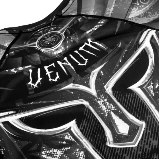 Venum Gladiator 3.0 Long Sleeve MMA Rashguard image {7}