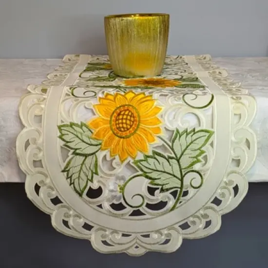 Jiallo Sunflower Embroidered Cutwork Round Placemat, 16-Inch diameter Table Linen Decor, Water Resistance, Machine Wash safe image {3}