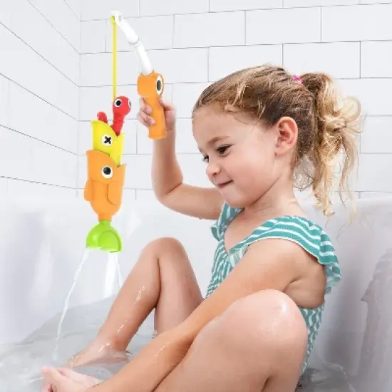 Yookidoo Catch 'N' Sprinkle Fishing Set Bath Toy image {1}