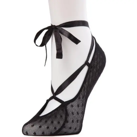 Memoi Ballerina Fashion Lace Liner Socks image {1}