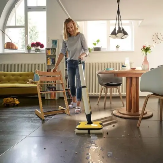 Karcher FC 7 Cordless Electric Hard Floor Cleaner - for Laminate, Wood, Tile, LVT, Vinyl & Stone Flooring image {4}