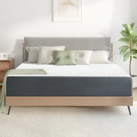 Wuleitex 8"  Medium Memory Foam Mattress, Quiet and Non-Disturbing for a Comfortable Night's Sleep image {2}