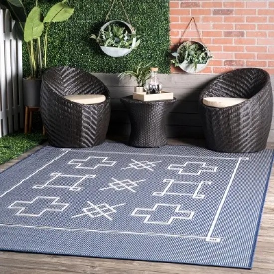 nuLOOM Hillary Geometric Global Indoor/Outdoor Patio Area Rug image {1}