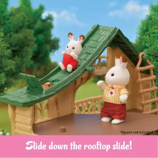 Calico Critters Lakeside Lodge Gift Set, Dollhouse Playset with Figure and Furniture image {5}