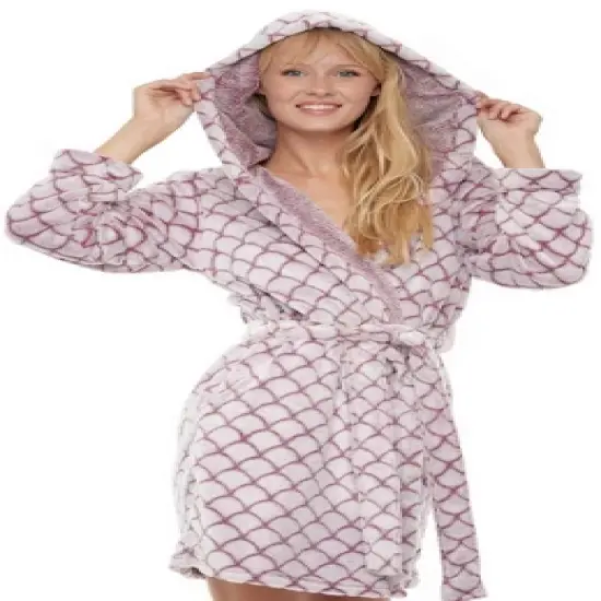Women's Warm Soft Plush Fleece Bathrobe with Hood, Knee Length Hooded Robe, Seashell Scalloped image {9}