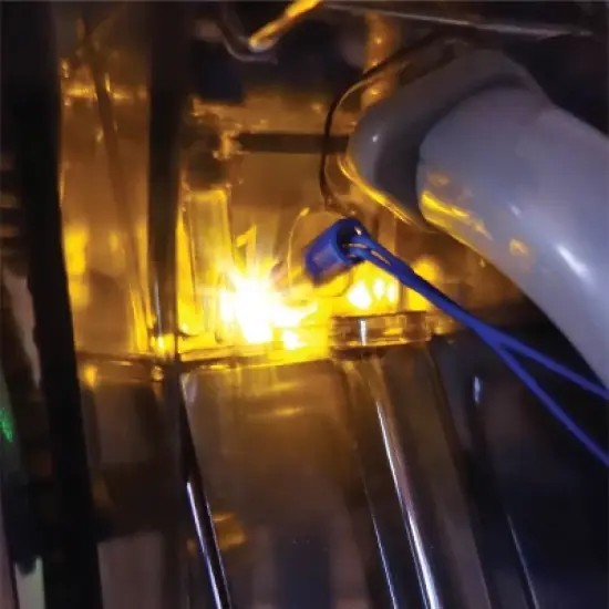 Discovery #Mindblown Model Engine STEM Science Kit image {3}