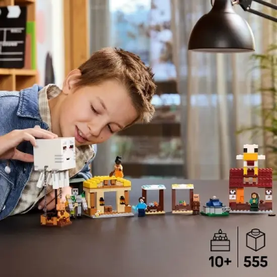 LEGO Minecraft The Ghast Balloon Village Attack 21273 image {1}