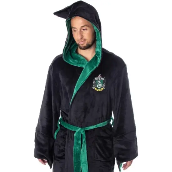 Harry Potter Adult Fleece Plush Hooded Robe image {1}