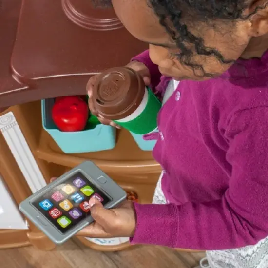 Step2 Fun with Friends Kitchen image {6}