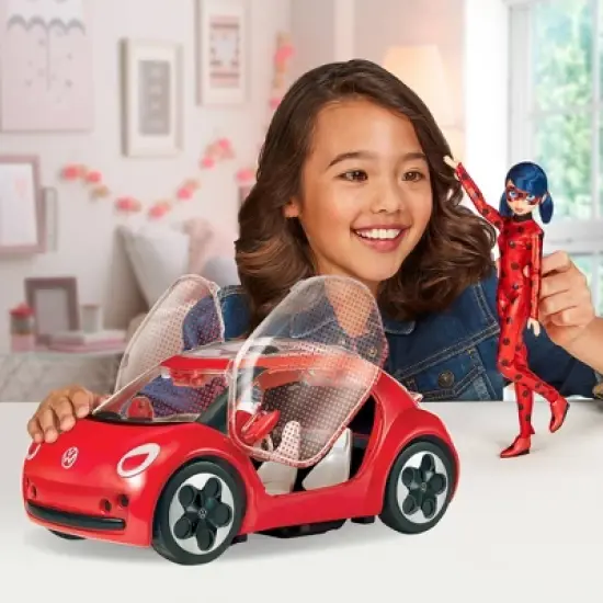 Miraculous Volkswagon e-bug Vehicle image {2}