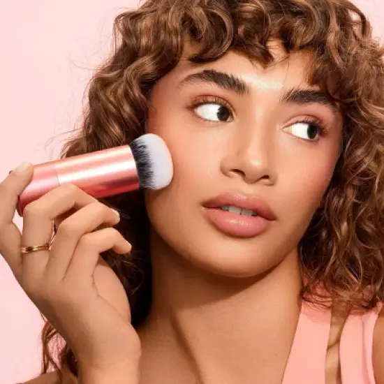 Real Techniques Bubble Blending Makeup Brush image {2}