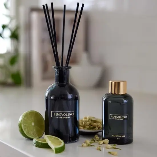 Benevolence LA Rose & Sandalwood Reed Diffuser Oil Refill image {4}