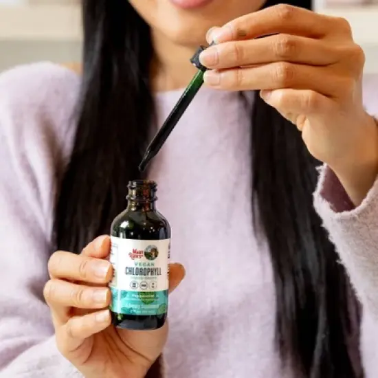 MaryRuth's Vegan Chlorophyll Liquid Drops - 2 fl oz image {5}