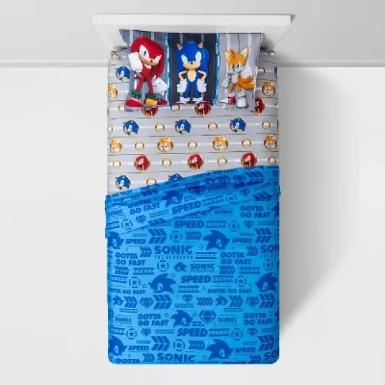 Twin Sonic the Hedgehog Run Rings Around You Kids' Sheet Set image {1}