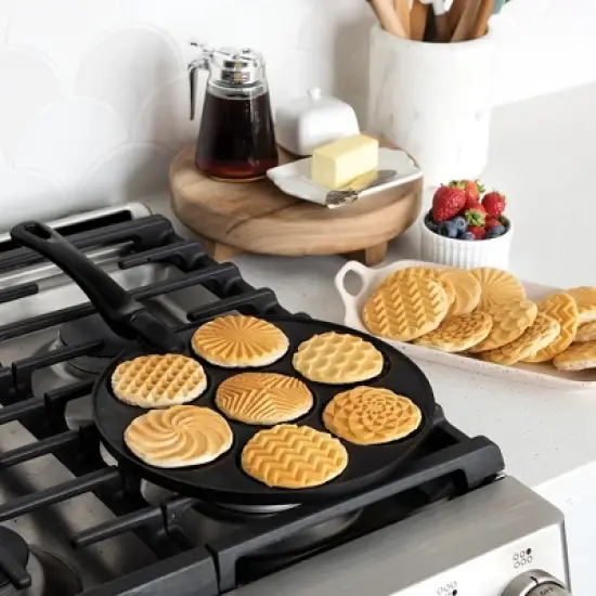 Nordic Ware Patterns Pancake Pan image {2}