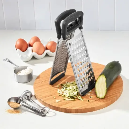 Cuisinart 2-in-1 Detachable Grater: Stainless Steel, Flat Cheese Grater, Dishwasher-Safe, Silver & Black, 2 Pieces image {4}